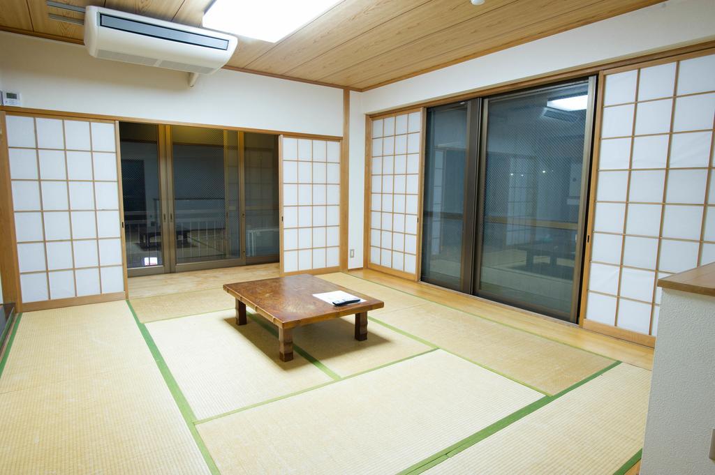 駅前山小屋a-Yard Ome Esterno foto